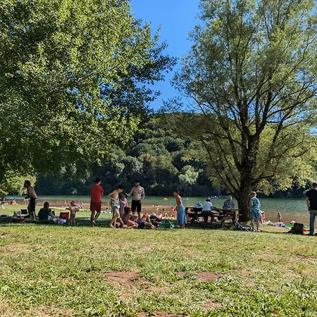 Location D * Le Vibal